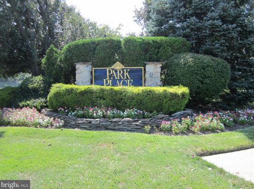 7504 Normandy Dr, Mount Laurel, NJ 08054-5983