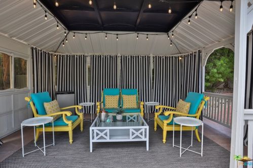 1135 Sunrise Way, Palm Springs CA  92262-5310 exterior