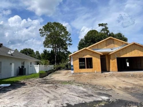 11 Bird Land Pl, Palm Coast, FL 32137-9317