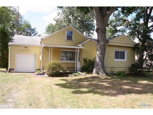 516 Harefoote St, Holland, OH 43528-9644