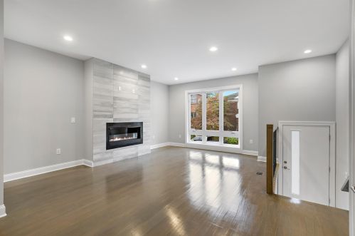 255 Wayne Ave, Cliffside Park NJ  07010-2608 exterior