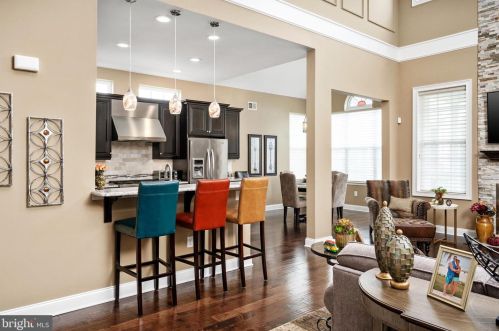 1748 Renaissance Blvd, Yardley PA  19067-6446 exterior