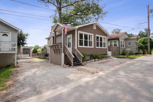 13517 Webster St, Cedar Lake, IN