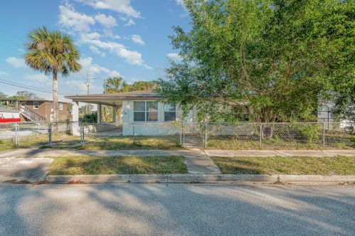 600 Tropic St, Titusville FL  32796-5913 exterior