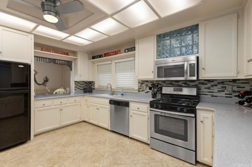 7661 11th St, Buena Park, CA 90621-3206