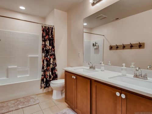 34314 Woodmont, Lake Elsinore CA  92532-2998 exterior