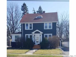 719 Holcomb St, Watertown, NY 13601-4223
