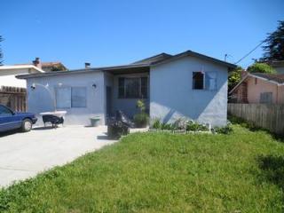 3066 Redwood Dr, Marina, CA 93933-3725