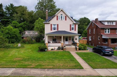 1508 Delaware Ave, New Castle, PA 16105-2674