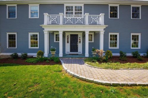 307 Barberry Rd, Southport, CT 06890-3034