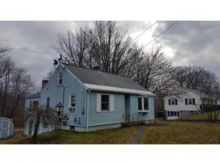 17 Pageant St, Woodford, VT 05201-1848