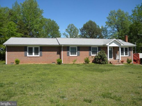 16461 Richmond Tpke, Bowling Green VA  22427-2207 exterior