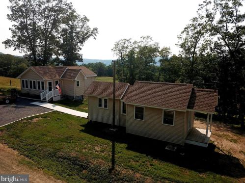 30 Fox Run Rd, Wardensville, WV 26851