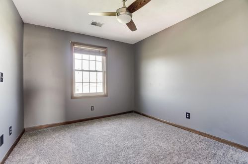 6205 Harvest St, Springfield OH  45502-7536 exterior