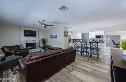 3402 35 Pl, Phoenix AZ 85032-5117 exterior