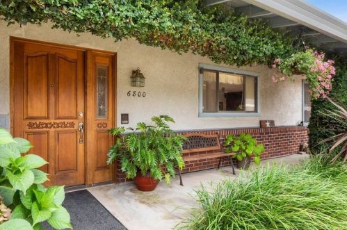 6800 Brill Ct, Citrus Heights, CA 95621-2825
