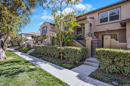 116 Hedge Bloom, Irvine, CA 92618-1517