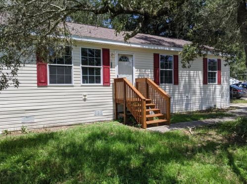 10051 127th St, Belleview, FL 34420-7083
