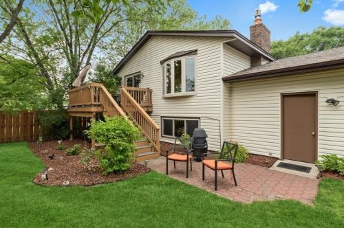 8200 Utah Ct, Minneapolis, MN 55445-2453