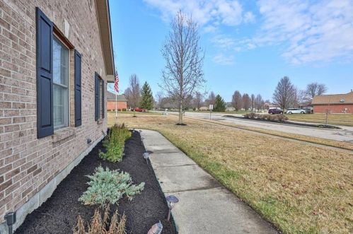 3704 Red Fox Run, Franklin OH  45005-9734 exterior