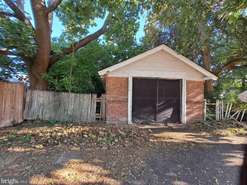 1339 Dekalb St, Norristown PA  19401-3403 exterior