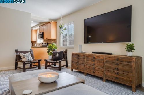 519 Navajo Pl, Danville CA  94526-5135 exterior