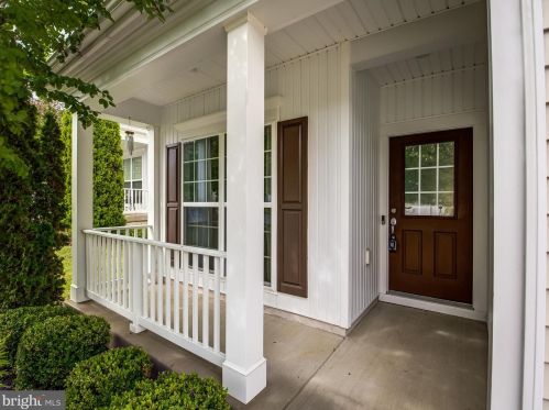 57 Denison St, Fredericksburg, VA 22406-5457