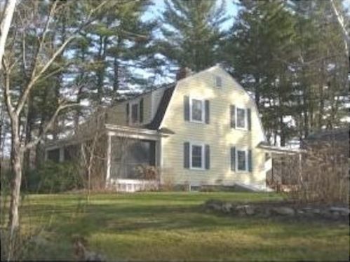 47 Parker Station Rd, Goffstown, NH 03045-3315