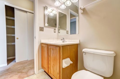 122 Wyckshire Dr, Pataskala OH  43062-7345 exterior