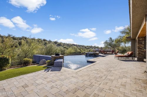 11215 Paradise Ln, Scottsdale, AZ 85255-8918