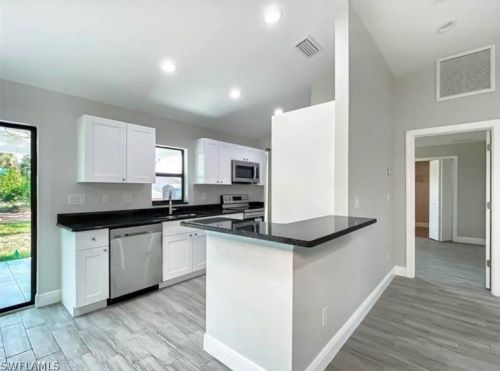 524 Lone Star Ln, Lehigh Acres FL  33974-0778 exterior