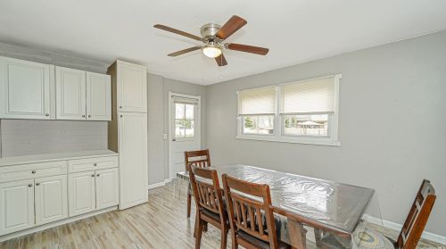 11 Blossom Ave, Holtsville NY  11742-1704 exterior