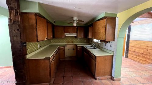 5482 Oregon Dr, Tucson, AZ 85706-3248