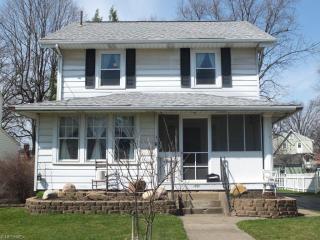 1521 18th St, Canton, OH 44703-1065