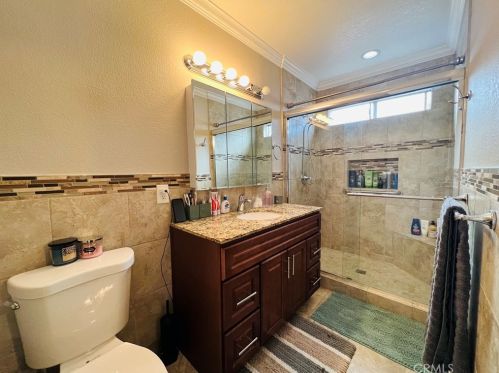 16842 Tracy St, Victorville CA  92395-3722 exterior