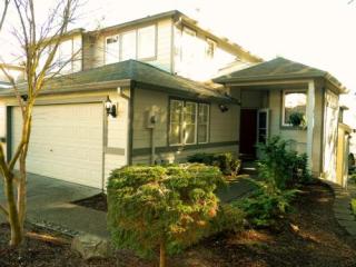 9668 Pillar Point Ln, Silverdale, WA 98383-8319