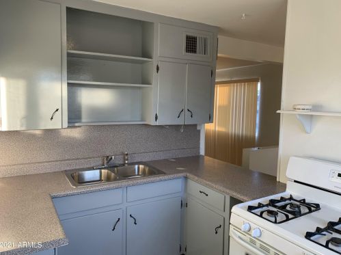 2856 Butler Dr, Phoenix AZ  85051-4048 exterior