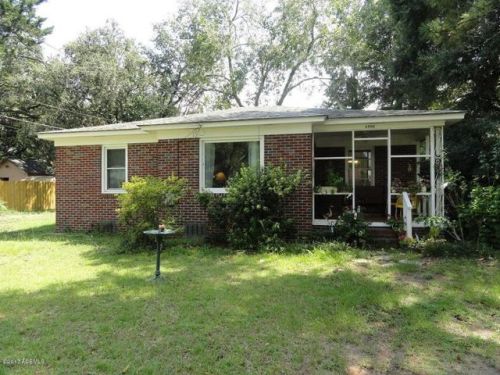 4006 Linda St, Beaufort SC  29906-7312 exterior