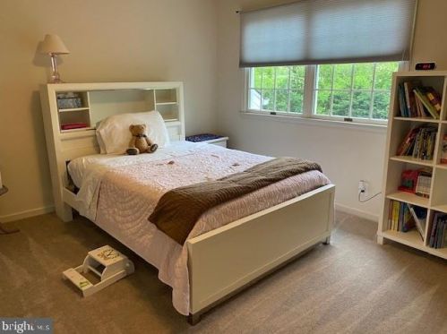 1220 Marietta Dr, Prospectville PA  19002-1527 exterior