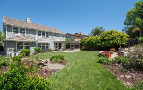 7145 Lahinch Dr, Gilroy CA  95020-3058 exterior