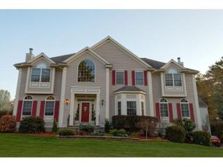 2 Douglass Ln, Andover, MA 01810-5237