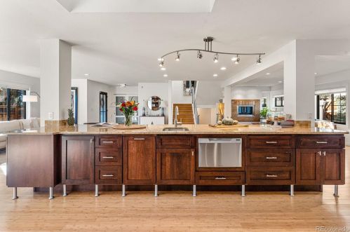 422 Cook St, Denver CO  80206-4425 exterior