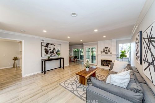 402 Westchester Pl, Fullerton CA  92835-2705 exterior