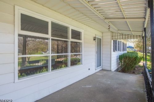 101 Mine Hill Rd, Oxford NJ  07863-3064 exterior