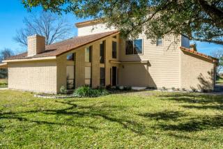 4004 County Road 833, Alvin, TX 77511-7174