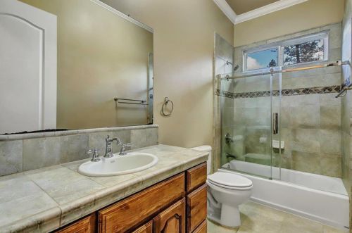 18959 Siesta Dr, Lake Wildwood CA  95946-8917 exterior