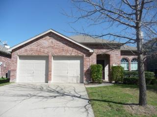 5908 Mariposa Dr, Mckinney TX  75070-6852 exterior