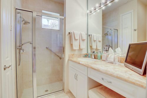 7831 Via Grande, Boynton Beach FL  33437-7518 exterior
