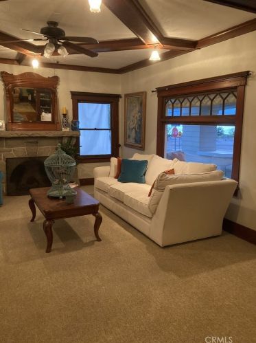 228 Spring St, Lake Elsinore CA  92530-4103 exterior