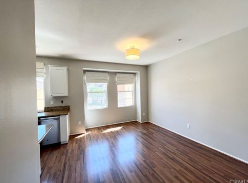 1512 Timberwood, Irvine CA  92620-0285 exterior